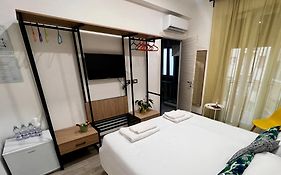 Costabella Guest House